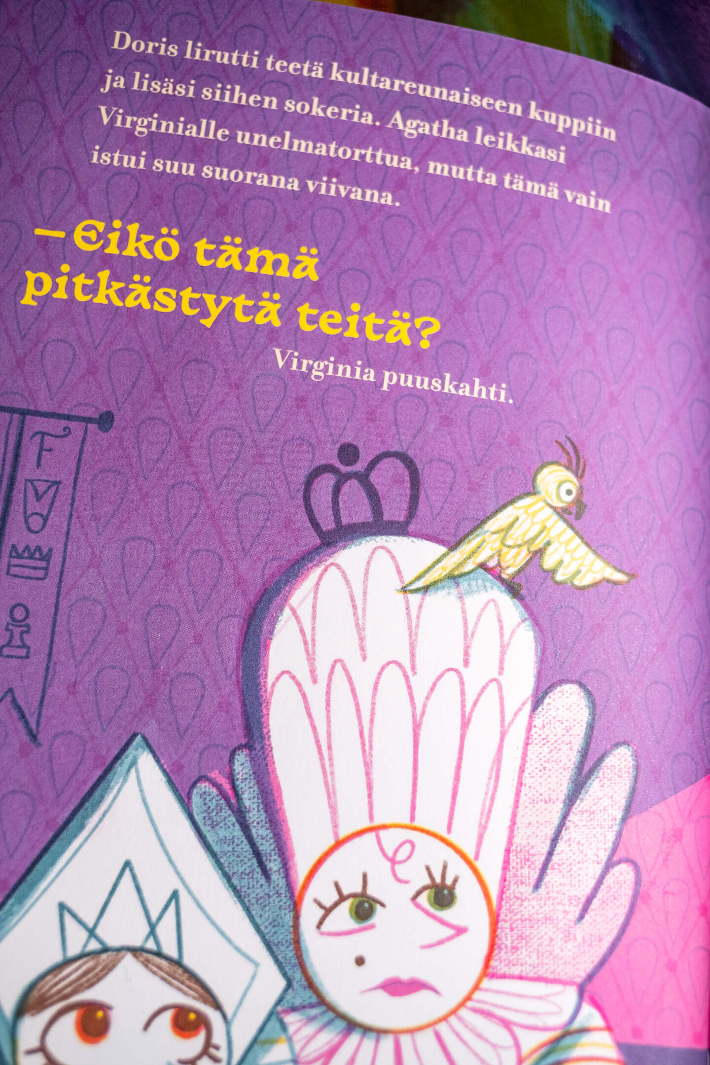 Büro Gestalten: Kolme Kuningatarta – Kinderbuch, Foto einer Innenseite 1 (Illustration: Luisa Jung, Text: Heidi Viherjuuri)